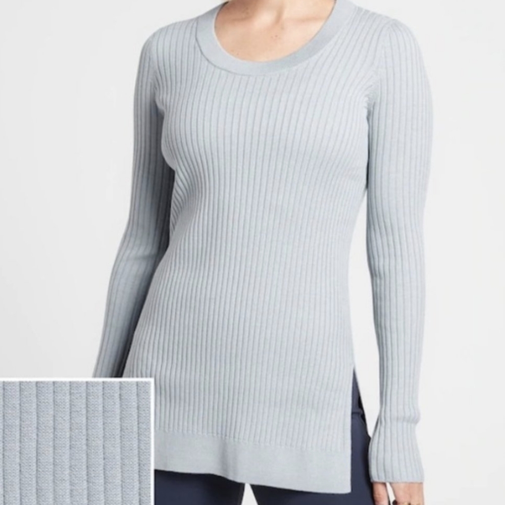 Athleta Lincoln Park Sweater Glacial Blue size Medium
